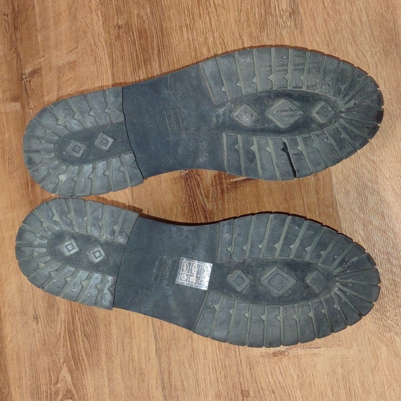 🧡❤️ Host Pick ❤️🧡 Women's slip on boot - Picture 9 of 12